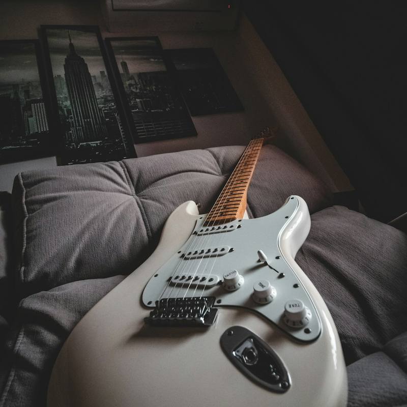 Sonic Vault Vortex Stage Electric Guitar - Arctic White